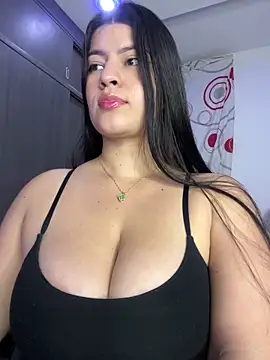 Saanvi21 online show from 06/06/26, 01:00