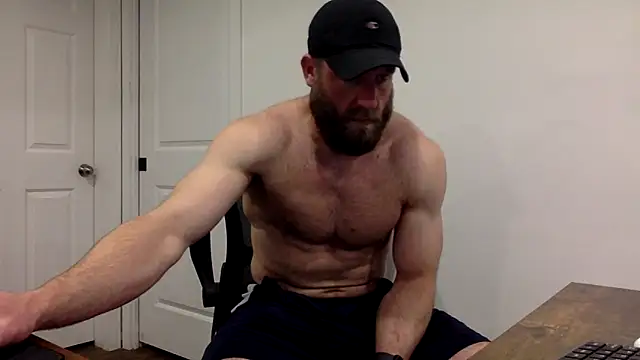 Snapshot of clarkefit chatting on 03/16/25, 11:47 clarkefit online show from 03/16/25, 11:47