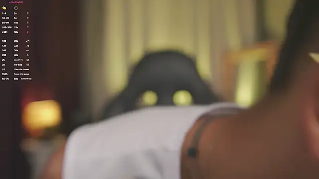 Colstorw  online show from 04/15/26, 10:55