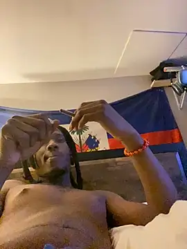 Snapshot of Sir-Tucker chatting on 03/15/25, 06:36 Sir-Tucker online show from 03/15/25, 06:36