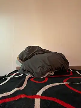 Renoirmonter online show from 05/12/26, 05:04