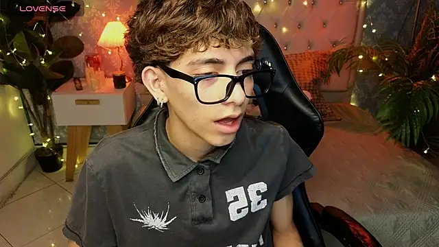 Matty Sparkk online show from 03/23/26, 01:15