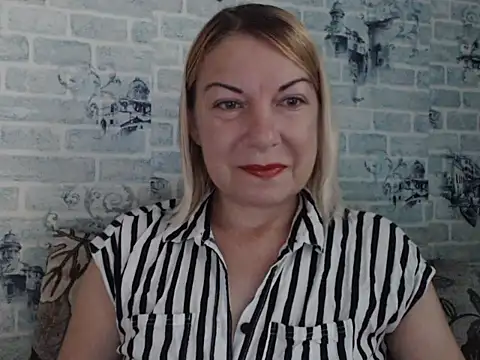 Lillia Ray online show from 09/09/25, 05:29