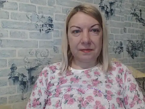 Lillia Ray online show from 12/04/25, 01:53