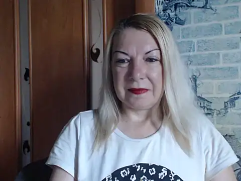 Lillia Ray online show from 07/01/26, 06:26