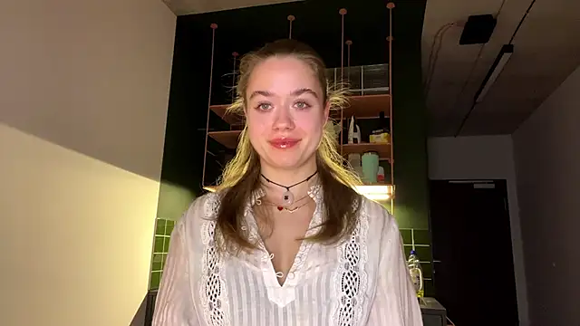 kiyoko kur  online show from 03/15/25, 06:43