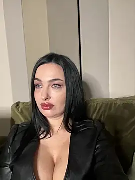 Snapshot of Black_swan7777 chatting on 02/14/26, 01:30 Black swan7777 online show from 02/14/26, 01:30