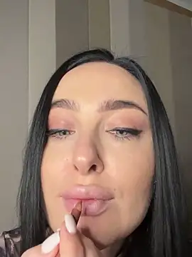 Snapshot of Black_swan7777 chatting on 03/05/26, 09:16 Black swan7777 online show from 03/05/26, 09:16