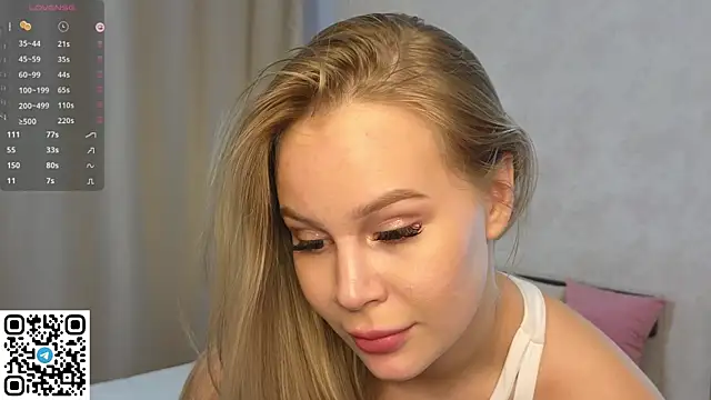 cassiemurr  online show from 03/21/25, 09:56