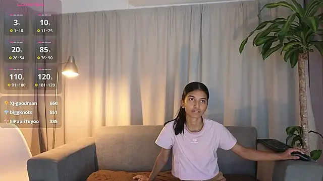 Snapshot of YuliethPetite chatting on 01/09/26, 11:13 YuliethPetite online show from 01/09/26, 11:13