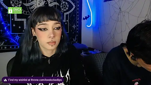 lovelockedlips online show from 11/15/25, 02:09