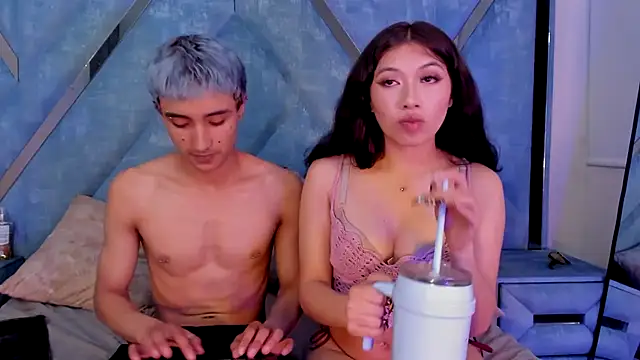 LauryAndNarem69 online show from 11/14/25, 07:07