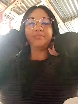 Snapshot of melisamoon_ chatting on 02/22/26, 03:54 melisamoon online show from 02/22/26, 03:54