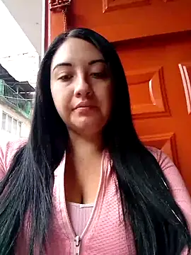 Snapshot of melisamoon_ chatting on 04/05/26, 10:07 melisamoon online show from 04/05/26, 10:07