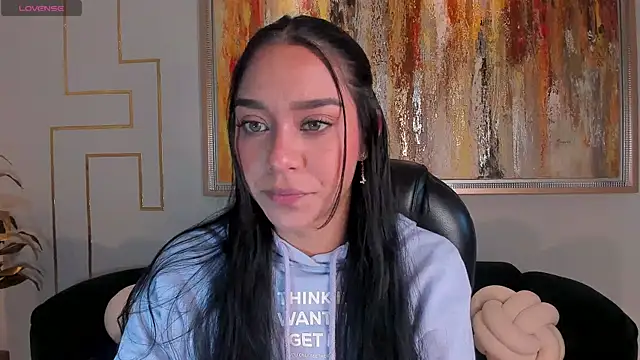 AmaliaCrus online show from 10/17/25, 12:52