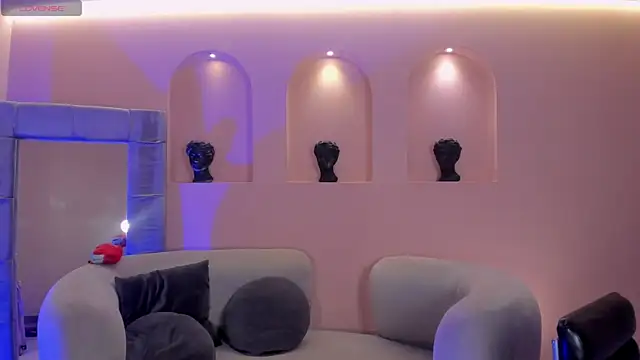 AmaliaCrus online show from 02/12/26, 08:26