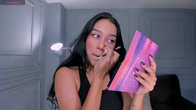 AmaliaCrus online show from 04/09/26, 08:14