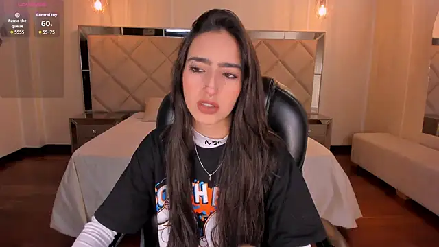 LarisaSmirnov online show from 01/11/26, 04:06