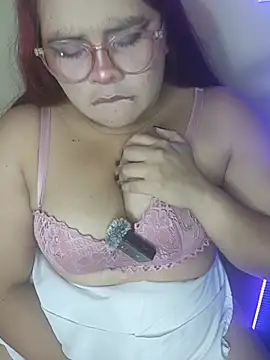 Trilyn25 online show from 12/02/25, 03:01