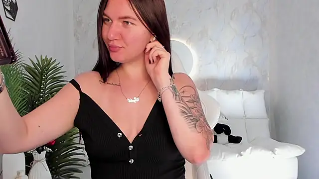 babyisperfect online show from 09/11/25, 03:39