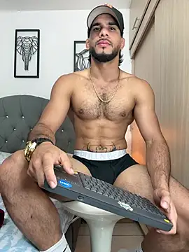 Maximiliano ford online show from 03/22/25, 09:45