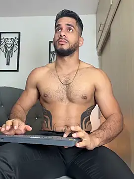 Maximiliano ford online show from 10/14/25, 10:38