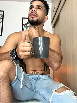 Maximiliano ford online show from 12/16/25, 11:04