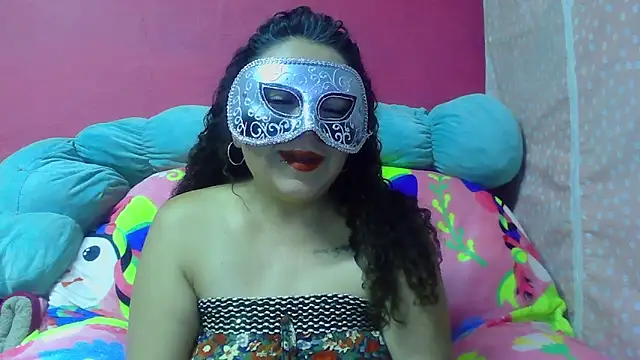 Pequitas sexi online show from 10/09/25, 05:05