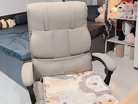 Nabiii6868 online show from 03/03/26, 05:02