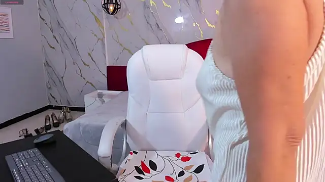 loress ass mature online show from 05/14/26, 06:37