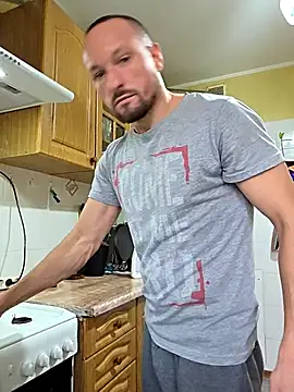 Masya MaxUA online show from 11/05/25, 11:21