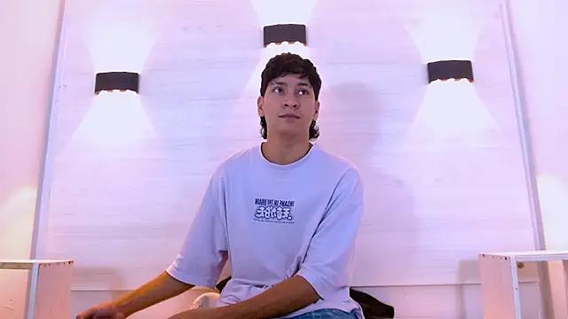 Jhojan twink online show from 12/01/25, 01:16