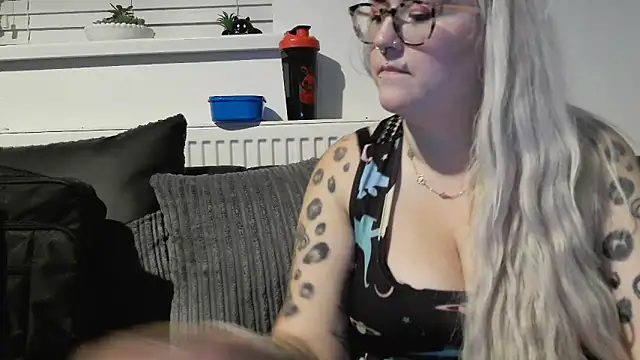 Sizzling Indie36 online show from 09/08/25, 11:37