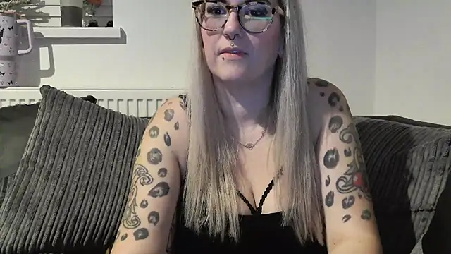 Sizzling Indie36 online show from 12/05/25, 06:59