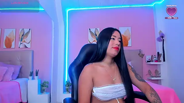 Molly h0t online show from 11/11/25, 12:27