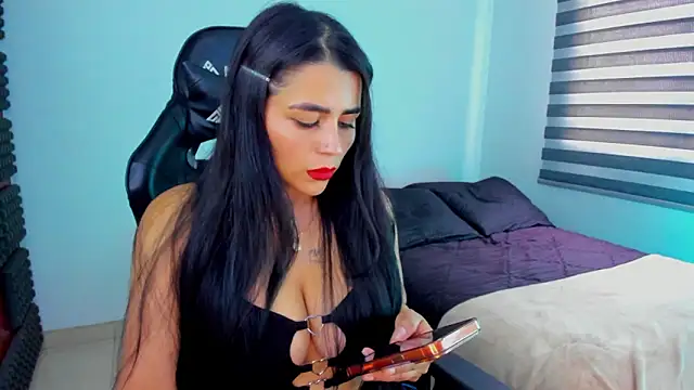 hannarusso online show from 03/04/26, 08:15