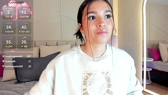 Snapshot of Eimmy_bm chatting on 03/20/25, 01:35 Eimmy bm online show from 03/20/25, 01:35