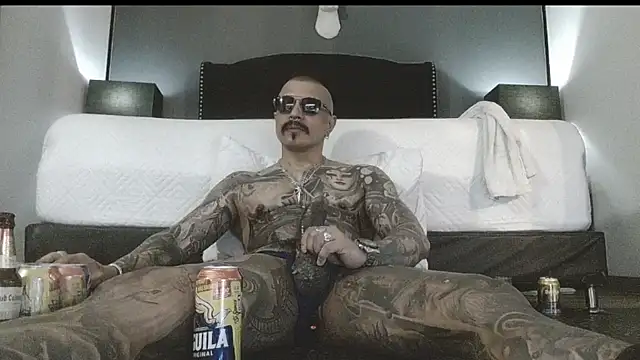 danilog515 online show from 09/20/25, 04:13