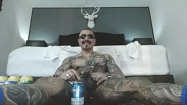 danilog515 online show from 04/12/26, 01:21