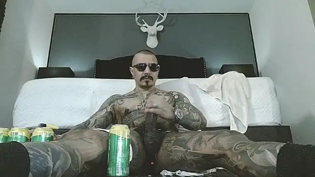 danilog515 online show from 04/22/26, 08:32