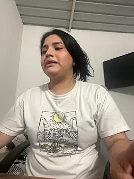 Snapshot of pareja_curiosa19 chatting on 10/16/25, 12:22 pareja curiosa19 online show from 10/16/25, 12:22