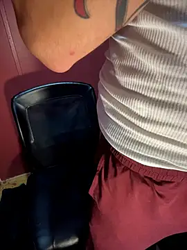 bwcizThrobbing online show from 11/15/25, 05:42