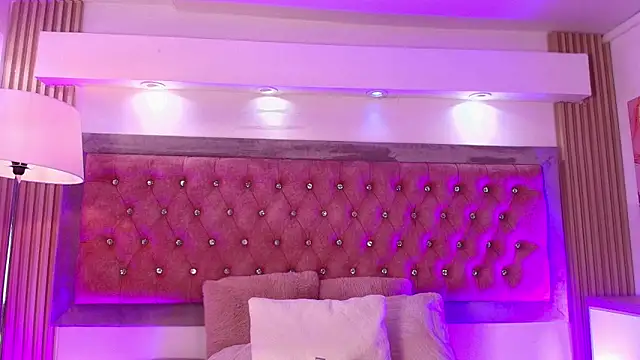 Andy Leex online show from 04/22/26, 08:21