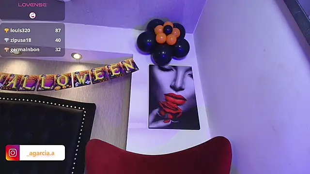 LiamWildx20 online show from 10/29/25, 08:49