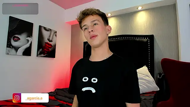 LiamWildx20 online show from 03/03/26, 05:02