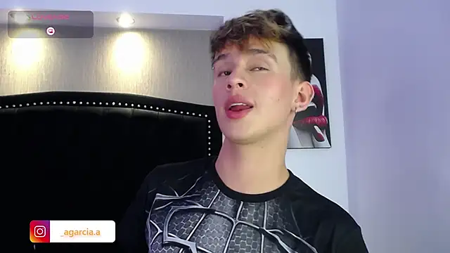 LiamWildx20 online show from 03/20/26, 11:20