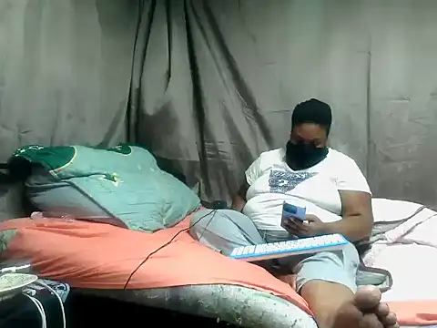 Berrylick online show from 04/14/26, 07:58