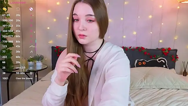 ConstanceHelms online show from 02/10/26, 05:11