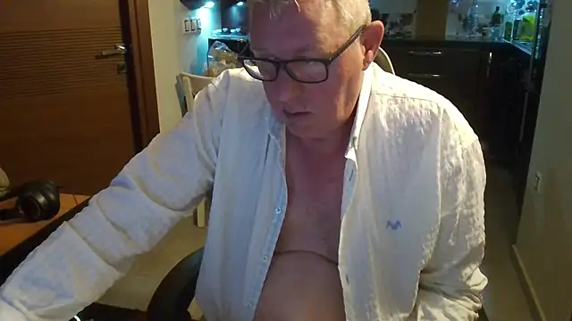 JamesBauer online show from 02/26/26, 04:55