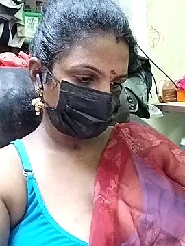 Snapshot of poojaa-rani chatting on 10/30/25, 05:35 poojaa-rani online show from 10/30/25, 05:35